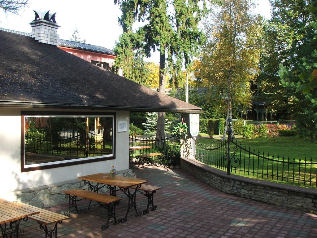 瓦伦蒂娜帕思奈特酒店 Narva-Jõesuu 外观 照片